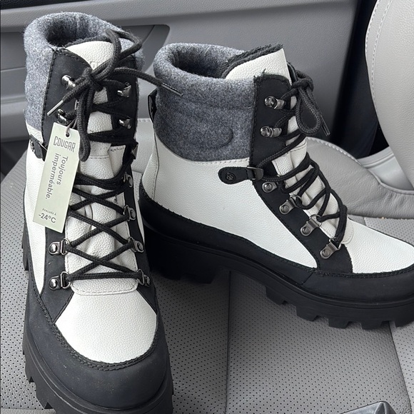 Cougar Black and White Winter Boots with Insulated Lining size 10-NEW - Picture 2 of 6
